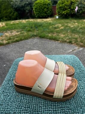Reef Cream and Natural Woven Platform Slide Sandals Size 8